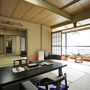 Japanese-Style Room